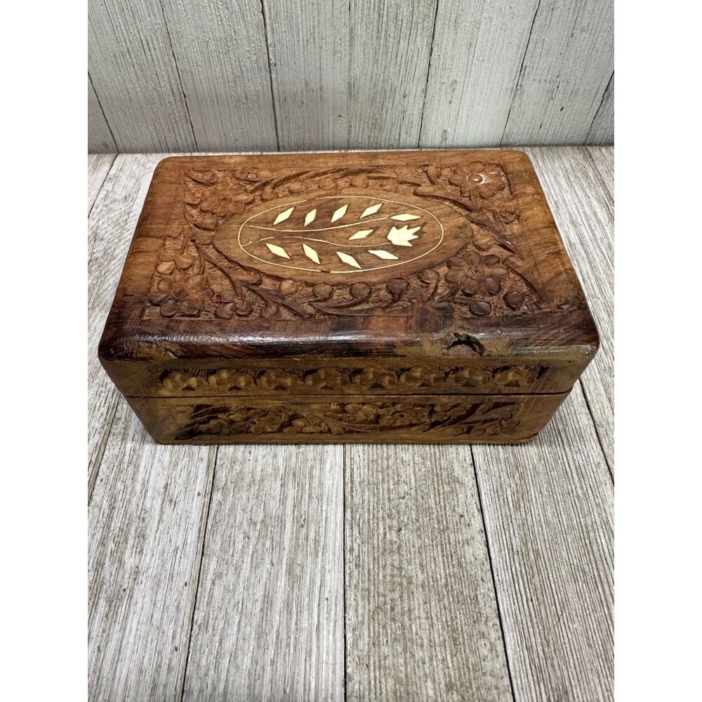 Vtg Wooden Jewelry Trinket Box Carved Inlay Flower Top Design 6 x  4 in India